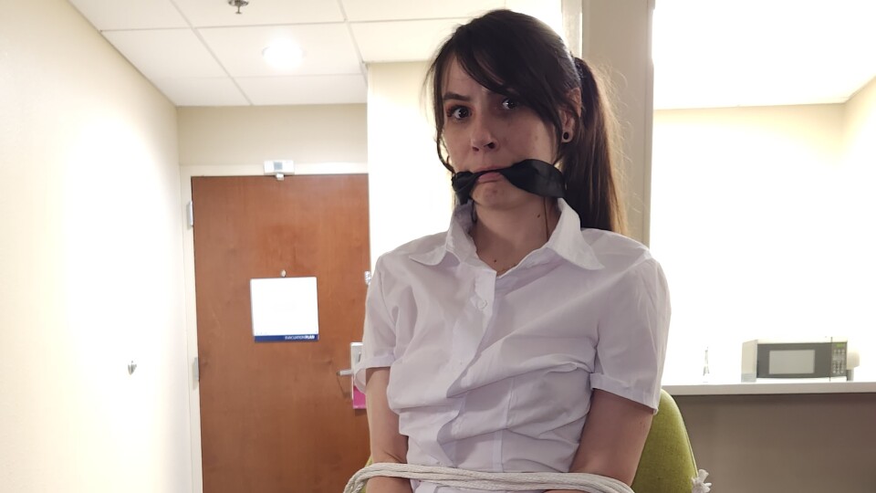 Ziva Fey Schoolgirl held hostage