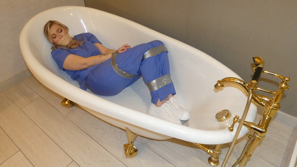 Amanda Bryant Nurse Bound in the Tub